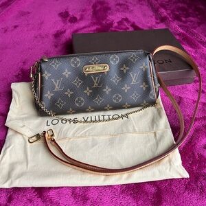 Louis Vuitton Monogram Eva Clutch/Crossbody Bag